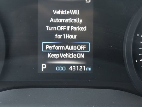Used 2021 Toyota Sienna XLE w/ XLE Plus Package FWD image 12