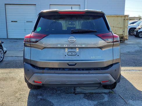Used 2023 Nissan Rogue SV AWD/4WD image 5