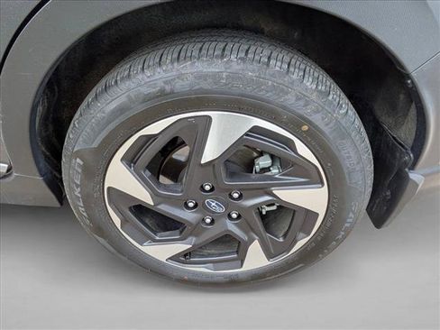 Certified 2025 Subaru Crosstrek 2.5i Limited w/ Popular Package #4A image 8