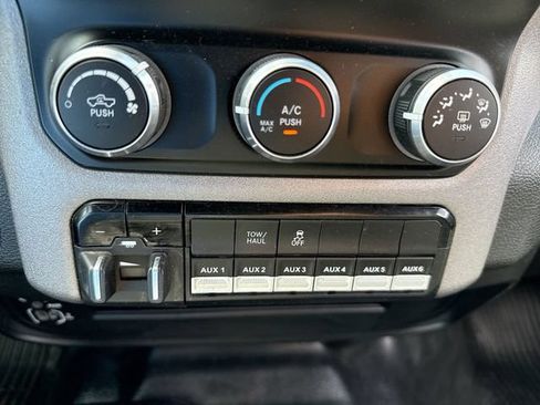 Used 2024 RAM 3500 Tradesman AWD/4WD image 22