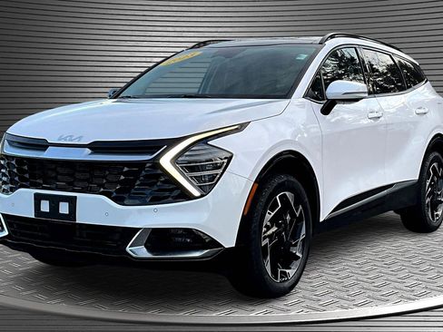 Used 2023 Kia Sportage SX image 3