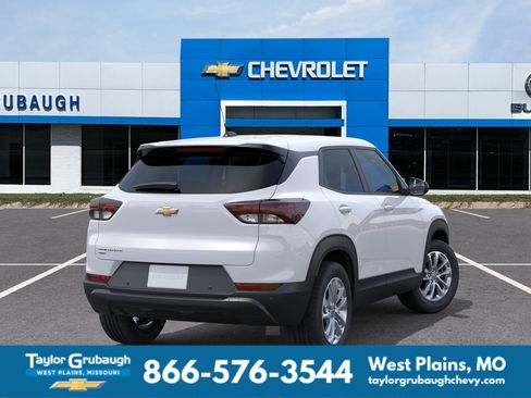 New 2026 Chevrolet TrailBlazer LS w/ LS Convenience Package AWD/4WD image 4