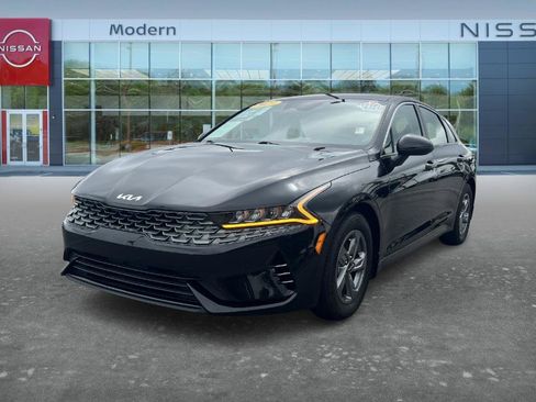 Used 2023 Kia K5 LXS FWD image 1