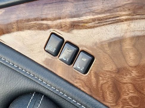 Used 2018 INFINITI QX80 4WD w/ Driver Assistance Package image 27