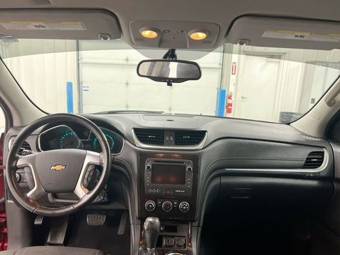 Used 2016 Chevrolet Traverse LT image 10