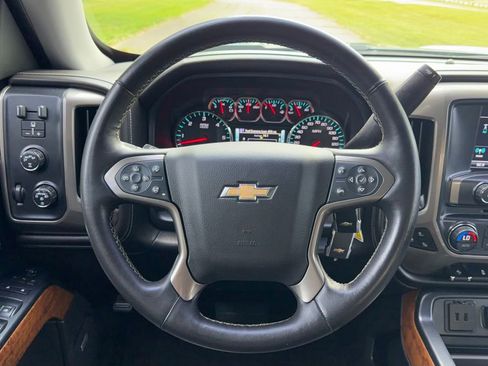 Used 2017 Chevrolet Silverado 1500 High Country AWD/4WD image 14