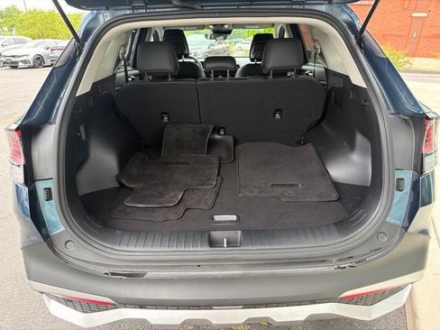 Certified 2024 Kia Sportage EX AWD/4WD image 13