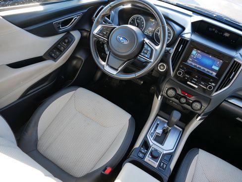 Used 2021 Subaru Forester Premium image 9