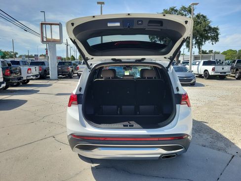 Used 2023 Hyundai Santa Fe SEL w/ Premium Package FWD image 11