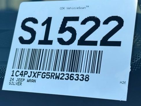Used 2024 Jeep Wrangler Unlimited Rubicon w/ Technology Group AWD/4WD image 34
