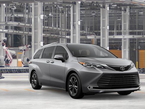 New 2026 Toyota Sienna Platinum AWD/4WD image 17