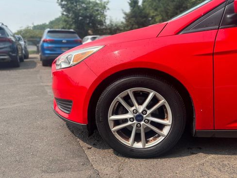 Used 2016 Ford Focus SE FWD image 12