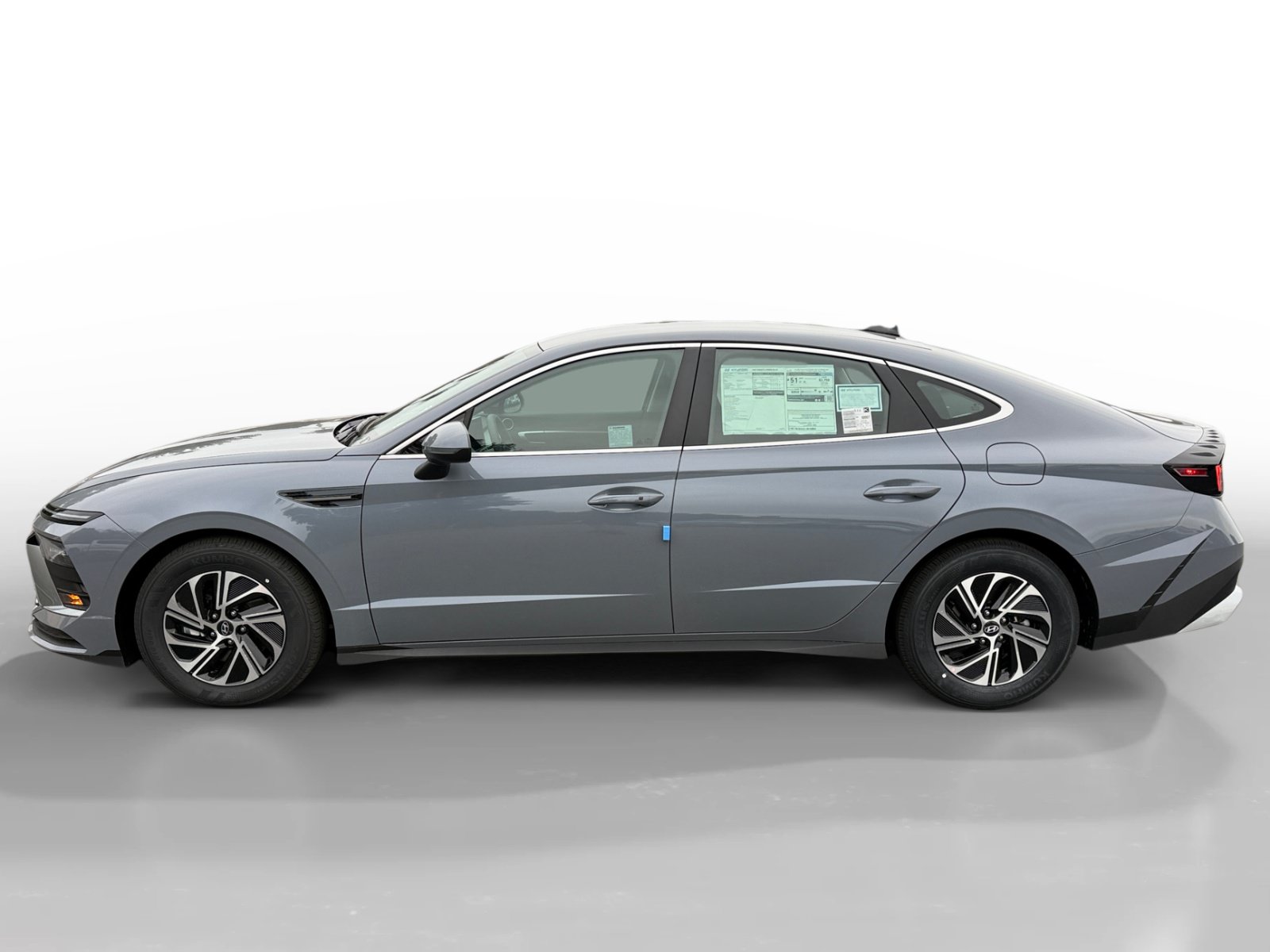 New 2026 Hyundai Sonata Blue FWD image 2