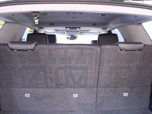 Used 2020 GMC Yukon Denali image 18