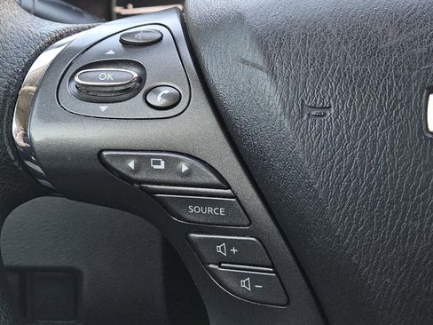 Used 2022 Nissan Murano S image 18