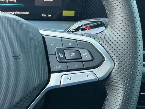 New 2026 Volkswagen Tiguan SE R-Line image 40