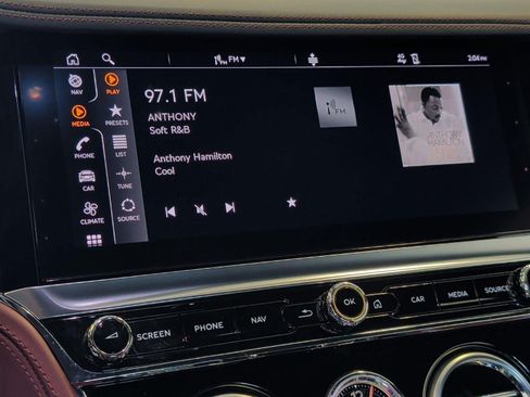 Used 2020 Bentley Continental GT AWD/4WD image 30