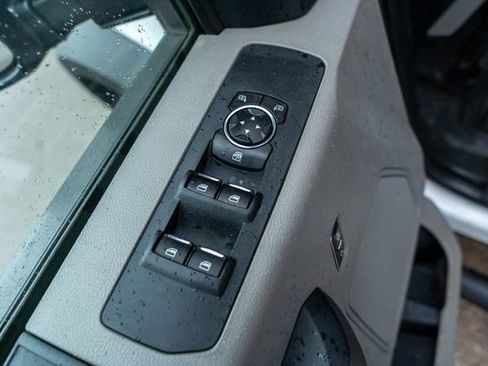 Used 2018 Ford F550 4x4 Crew Cab Super Duty image 21
