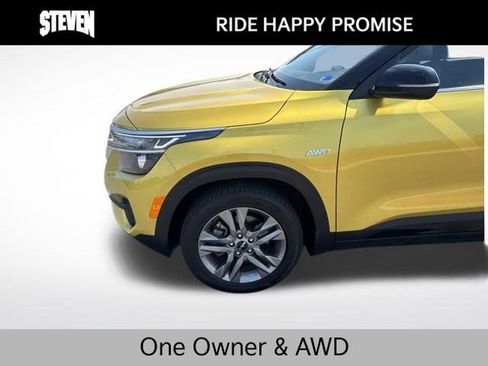 Used 2022 Kia Seltos S AWD/4WD image 2