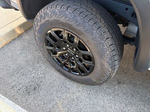 Used 2026 Chevrolet Colorado Trail Boss AWD/4WD image 5