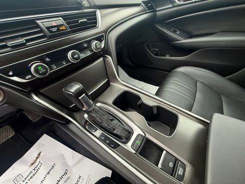 Used 2020 Honda Accord EX-L image 10