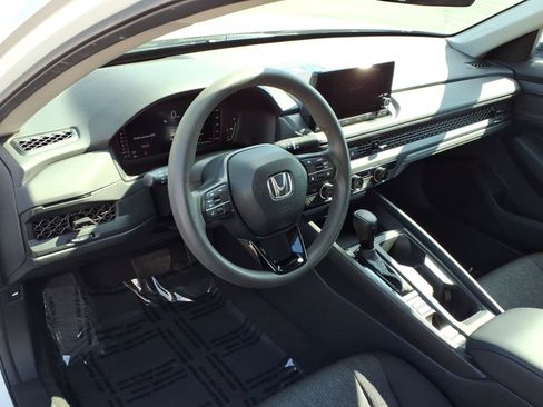Used 2024 Honda Accord LX image 5