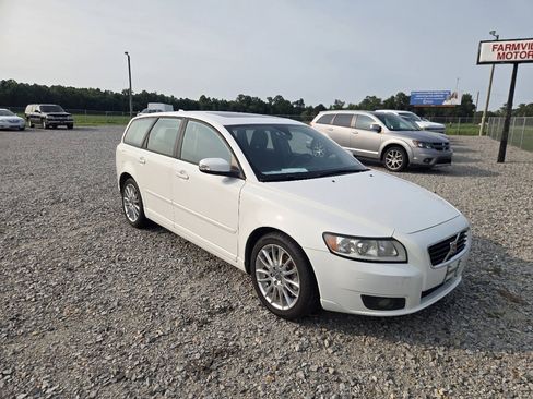 Used 2010 Volvo V50 2.4i FWD image 3