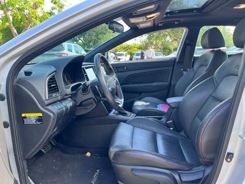 Used 2018 Hyundai Elantra Sport FWD image 10