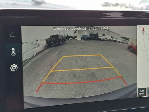 Certified 2023 Hyundai Kona SEL w/ Convenience Package image 18