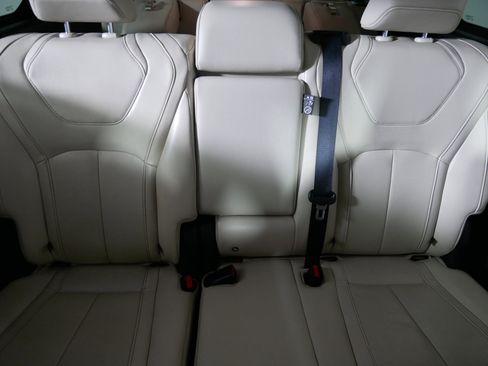 Used 2023 INFINITI QX60 Sensory w/ Cargo Package AWD/4WD image 13