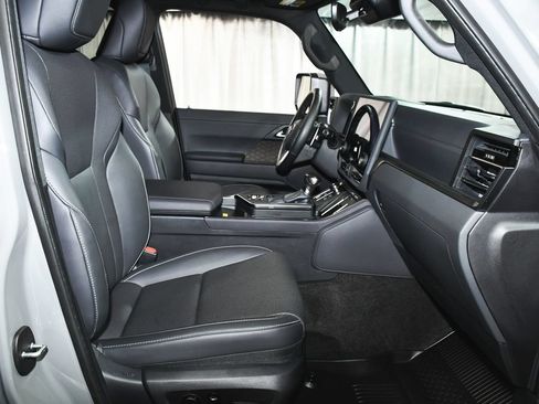 Used 2024 Lexus GX 550 w/ Accessory Package (Z1) AWD/4WD image 62