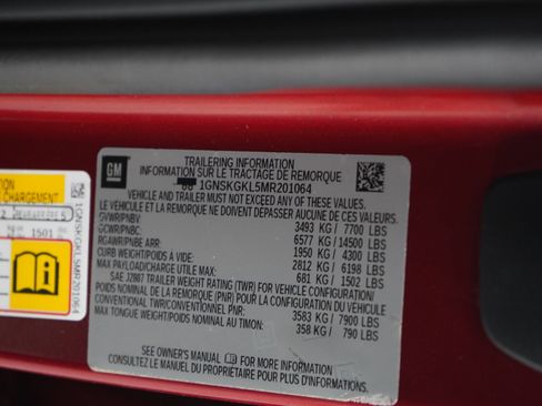 Used 2021 Chevrolet Suburban High Country w/ Premium Package AWD/4WD image 36