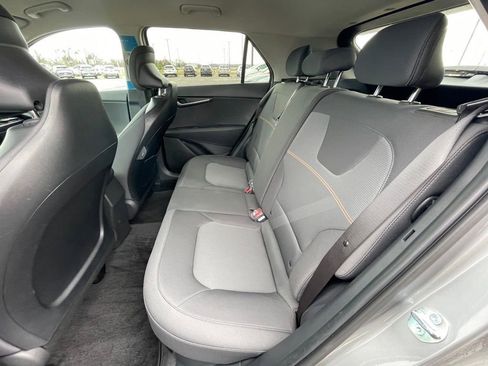 New 2026 Kia Niro LX image 24