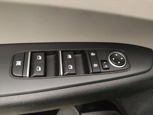 Used 2023 Kia Forte LXS w/ LXS Technology Package FWD image 27