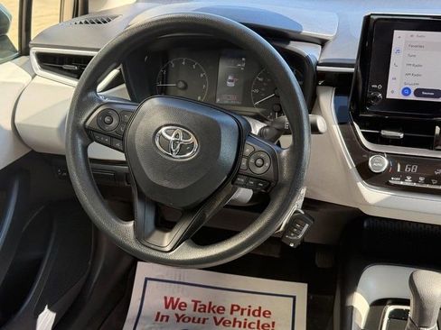 Used 2023 Toyota Corolla LE FWD image 14