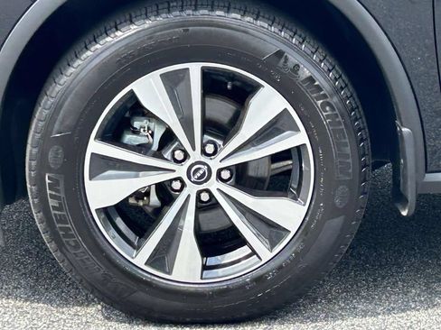 Used 2024 Nissan Murano SV FWD image 9