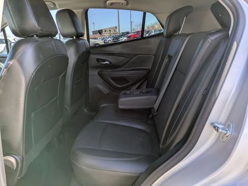 Used 2022 Buick Encore Preferred w/ Safety Package AWD/4WD image 19