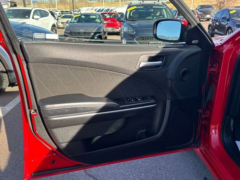 Used 2022 Dodge Charger SXT image 22