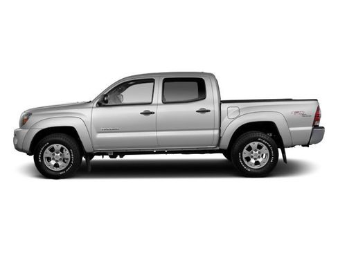 Used 2010 Toyota Tacoma PreRunner image 3