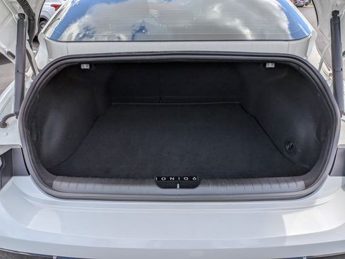 Used 2024 Hyundai Ioniq 6 SEL AWD/4WD image 13