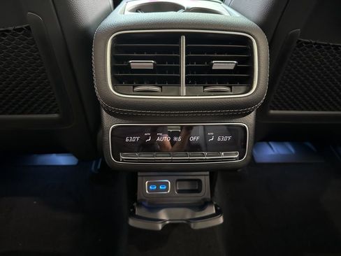 Certified 2025 Mercedes-Benz GLS 450 4MATIC image 16
