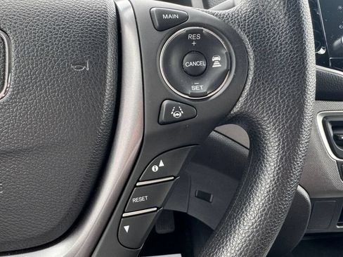 Used 2023 Honda Ridgeline Sport image 27