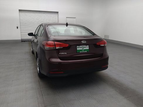 Used 2017 Kia Forte LX FWD image 6