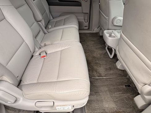Used 2013 Honda Odyssey EX-L image 29