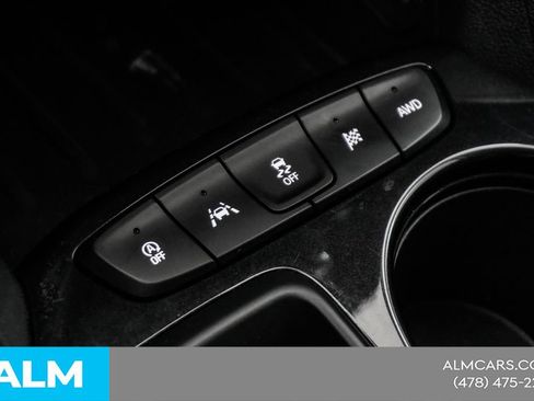Used 2025 Chevrolet TrailBlazer LT AWD/4WD image 41