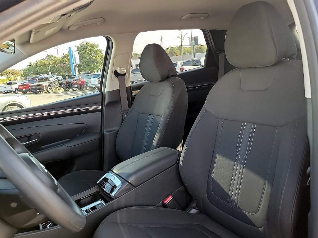 Used 2024 Hyundai Tucson SEL FWD image 12