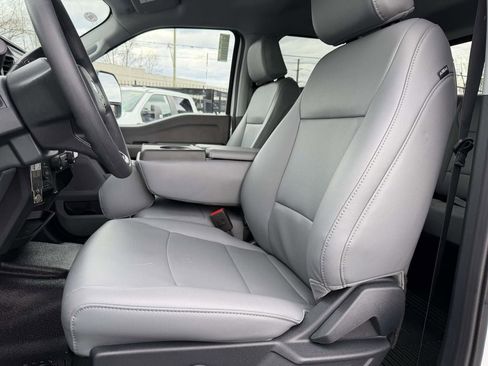 New 2026 Ford F550 4x4 Crew Cab image 9
