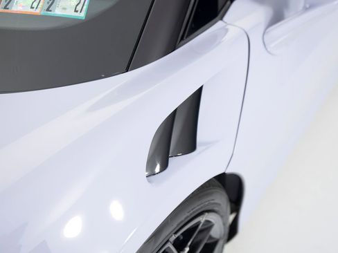 Used 2025 McLaren Artura Spider image 45