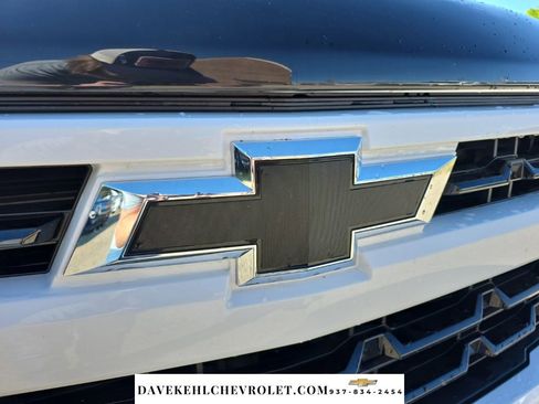 Used 2022 Chevrolet Silverado 1500 RST AWD/4WD image 11