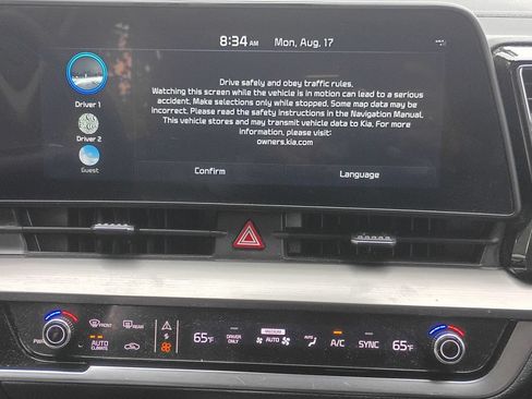 Used 2024 Kia Sportage EX AWD/4WD image 20
